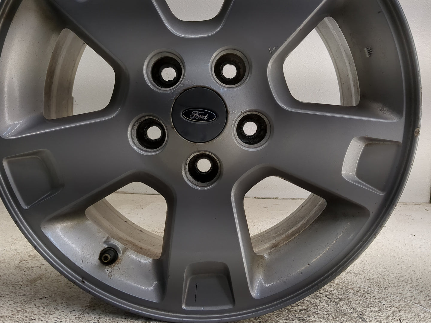 2005-2007 Ford Escape Oem Wheel Rim 1374683 - Oemusedautoparts1.com