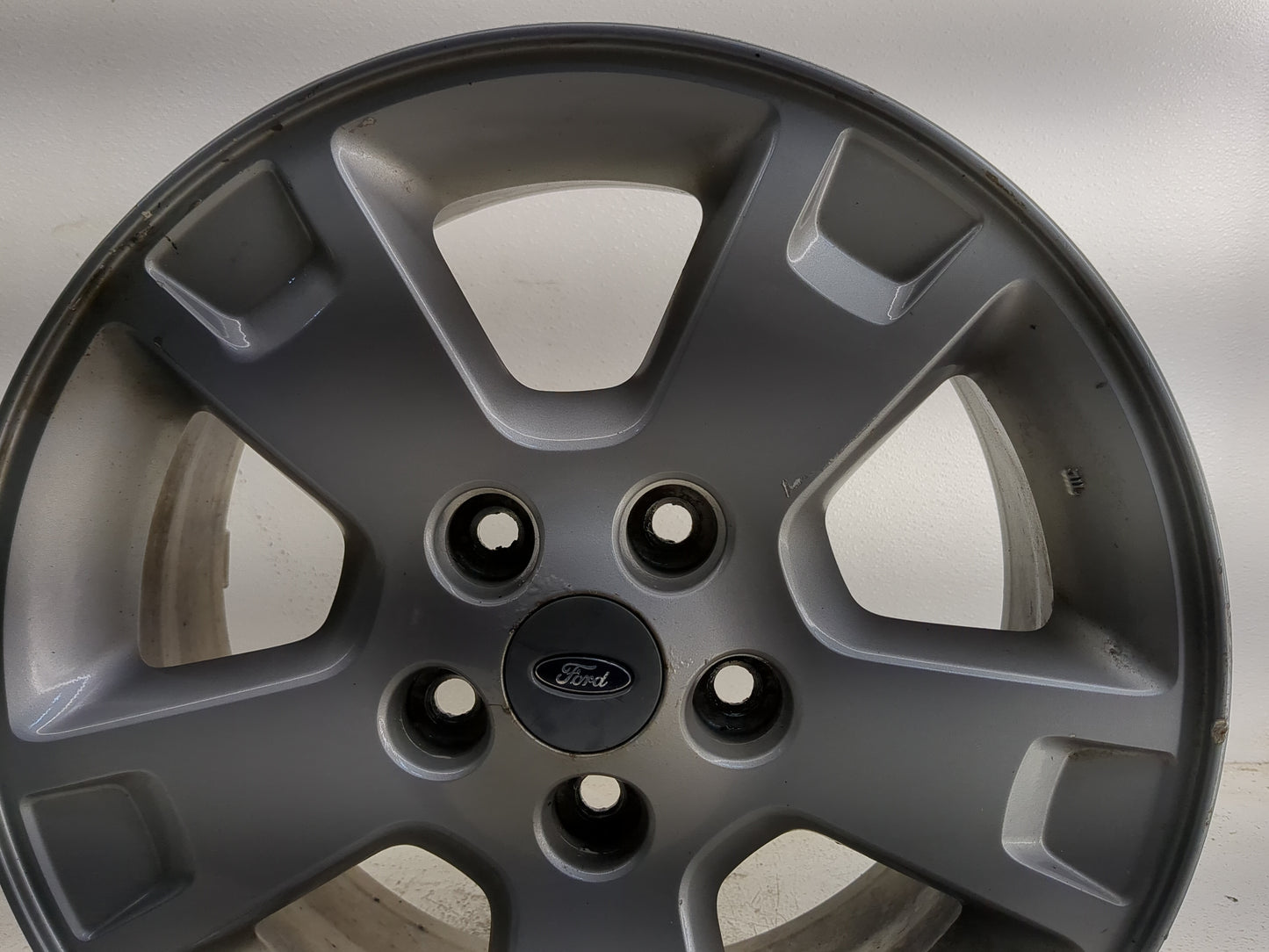2005-2007 Ford Escape Oem Wheel Rim 1374683 - Oemusedautoparts1.com