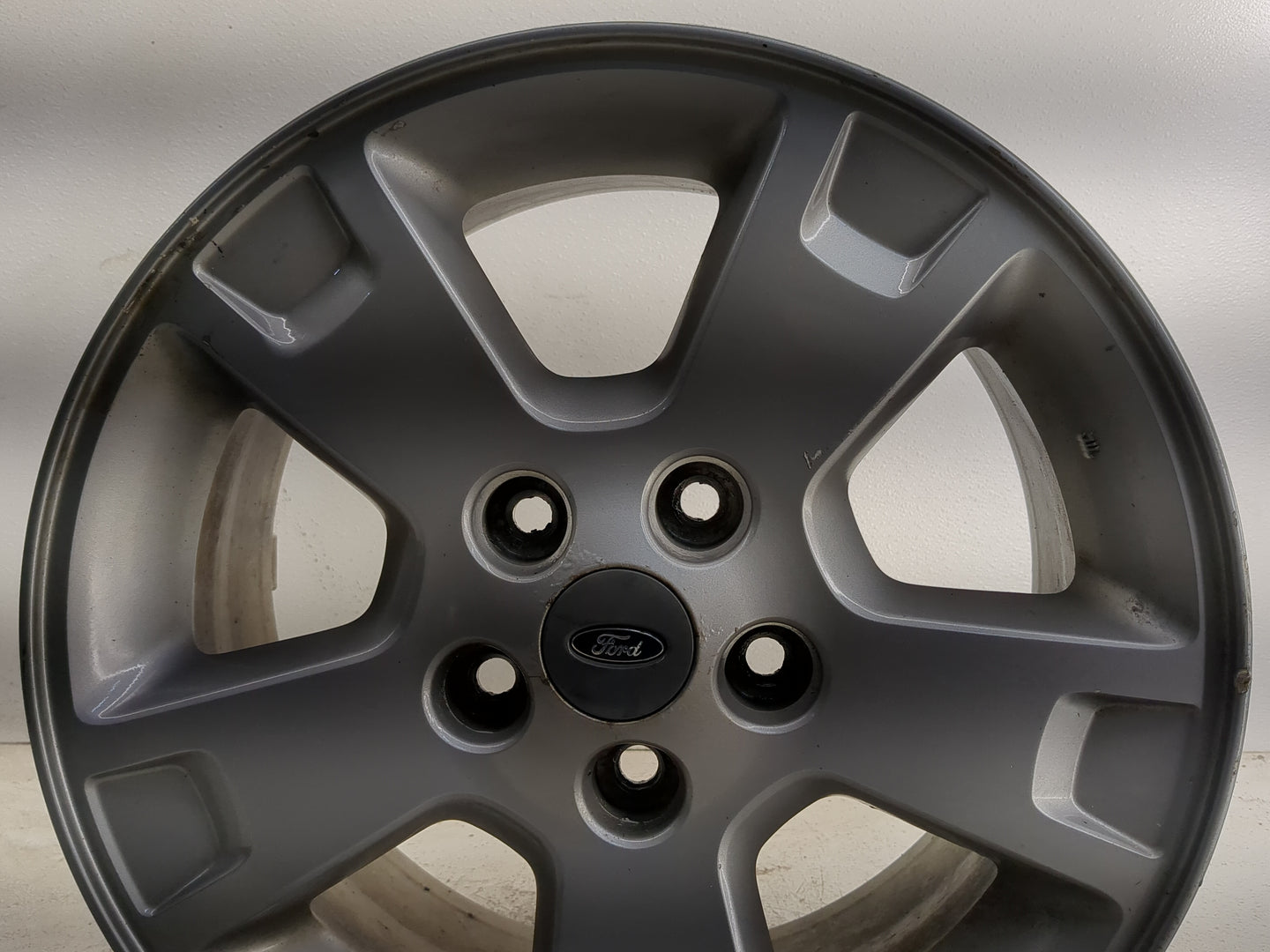 2005-2007 Ford Escape Oem Wheel Rim 1374683 - Oemusedautoparts1.com