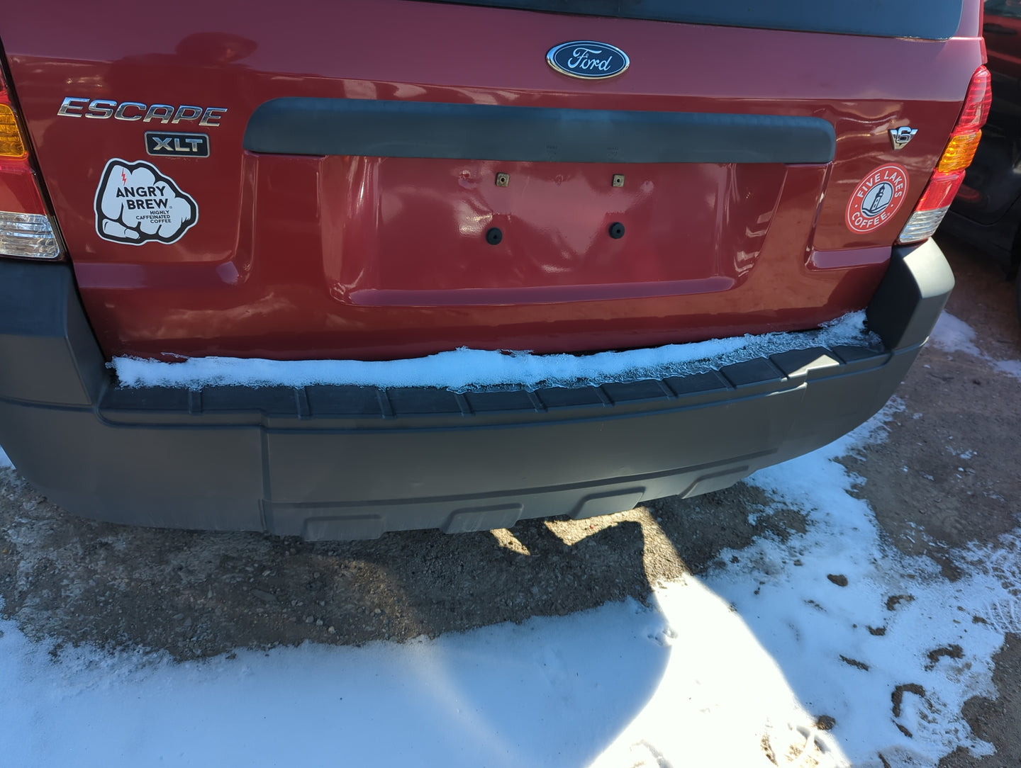 2005-2007 Ford Escape Rear Bumper Assembly Oem 1381690 - Oemusedautoparts1.com
