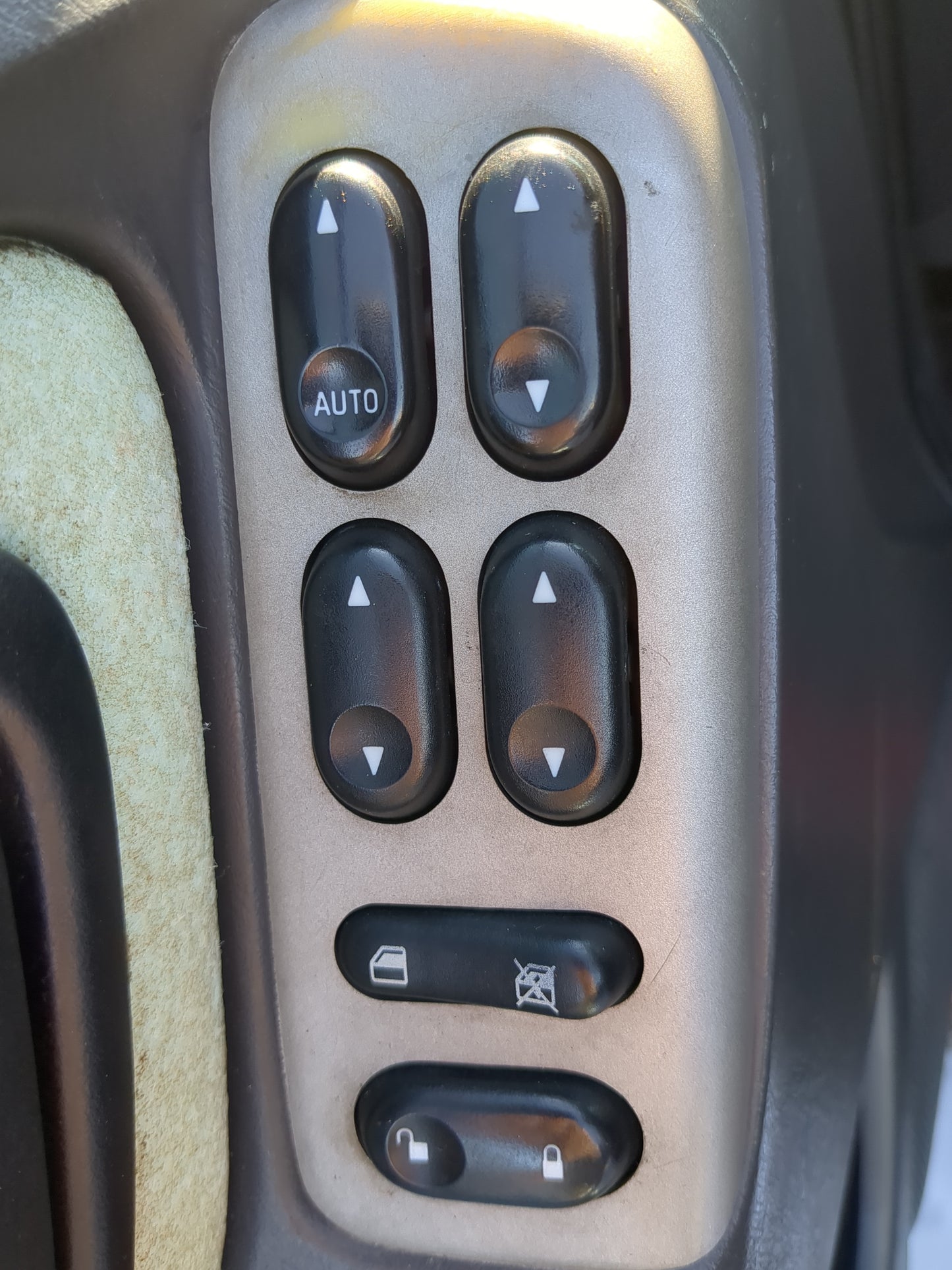 2001-2007 Ford Escape Master Power Window Switch Replacement Driver Side Left Fits Fits 2001 2002 2003 2004 2005 2006 2007 O
