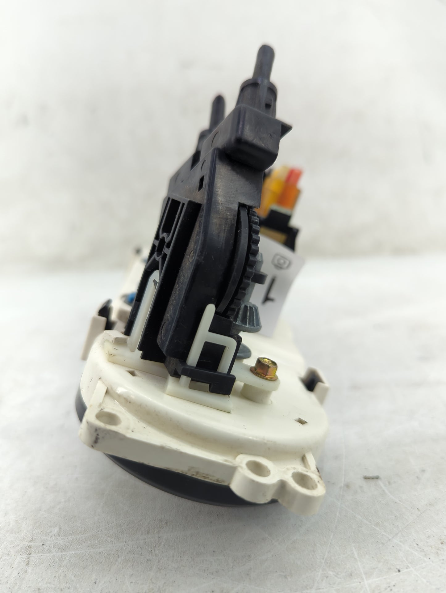2002-2007 Ford Escape Climate Control Module Temperature AC/Heater Replacement P/N:YL8H-19980-A Fits OEM Used Auto Parts - O