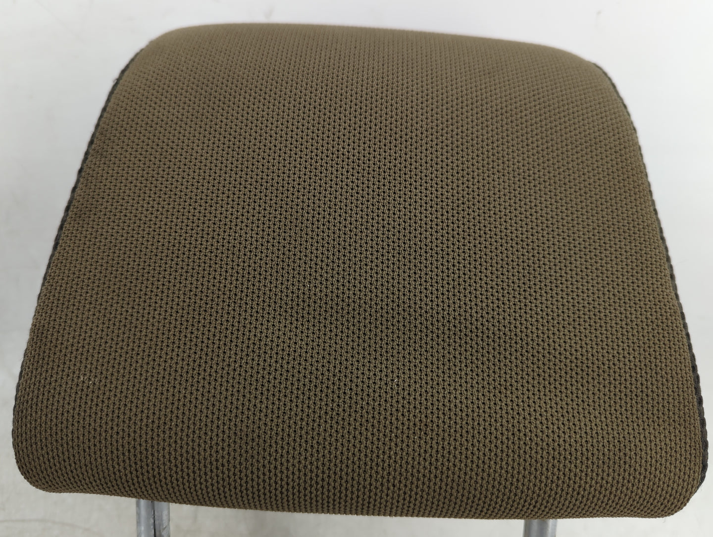 2005-2007 Ford Escape Headrest Head Rest Front Driver Seat Beige - Oemusedautoparts1.com