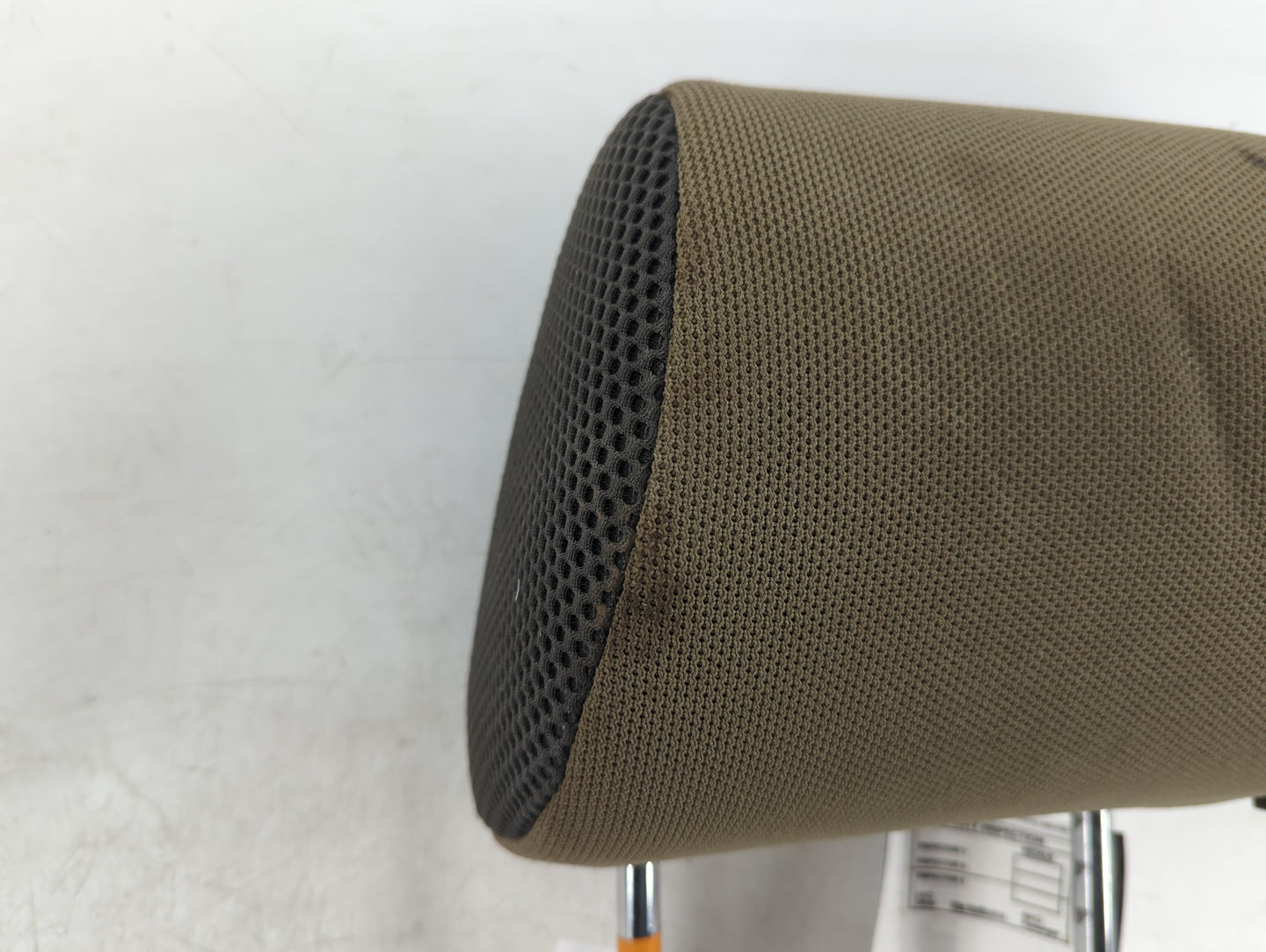 2005-2007 Ford Escape Headrest Head Rest Front Driver Seat Dark Beige - Oemusedautoparts1.com