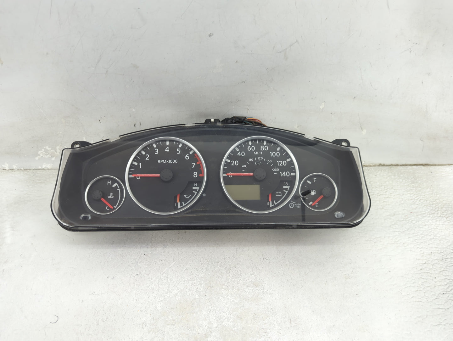 2005 Ford Escape Instrument Cluster Speedometer Gauges P/N:24810-EA67D Miles: Fits OEM Used Auto Parts - Oemusedautoparts1.c