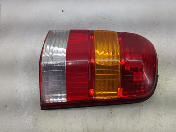2001-2007 Ford Escape Tail Light Assembly Passenger Right OEM P/N:4L84-13B504-D Fits Fits 2001 2002 2003 2004 2005 2006 2007