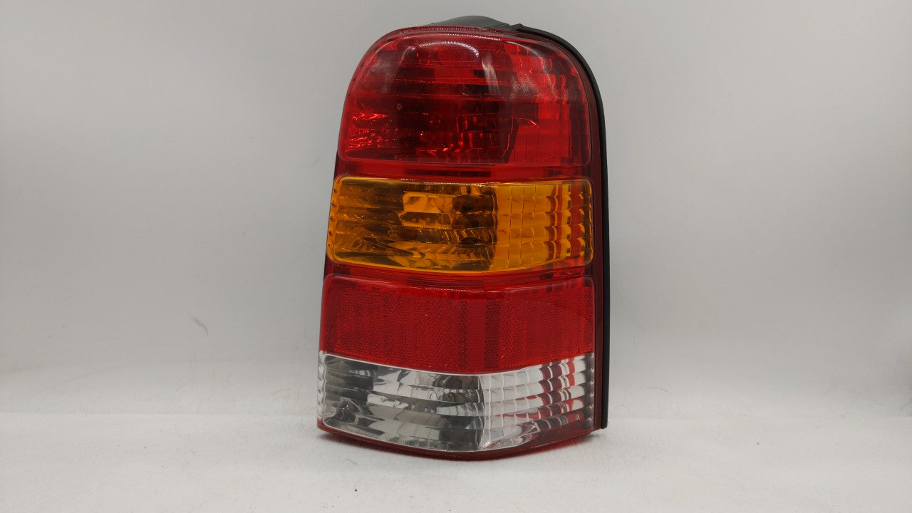2001-2007 Ford Escape Tail Light Assembly Passenger Right OEM P/N:4L84-13B504-D Fits Fits 2001 2002 2003 2004 2005 2006 2007