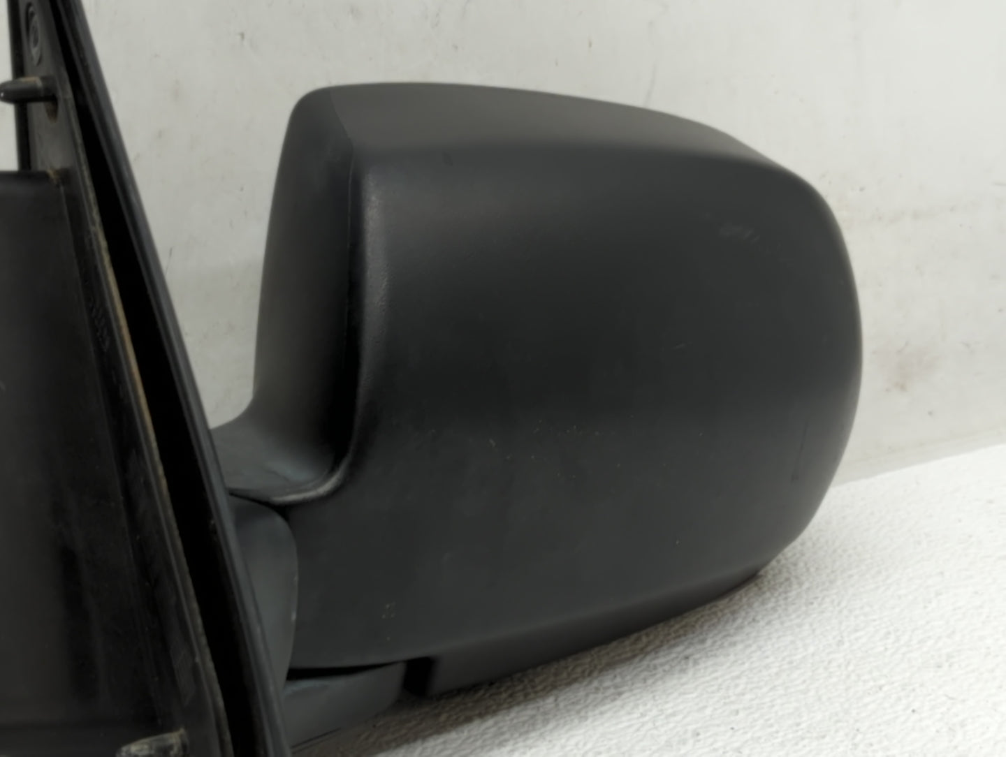 2001-2007 Ford Escape Driver Side View Mirror - Left Door Mirror OEM Used - Oemusedautoparts1.com