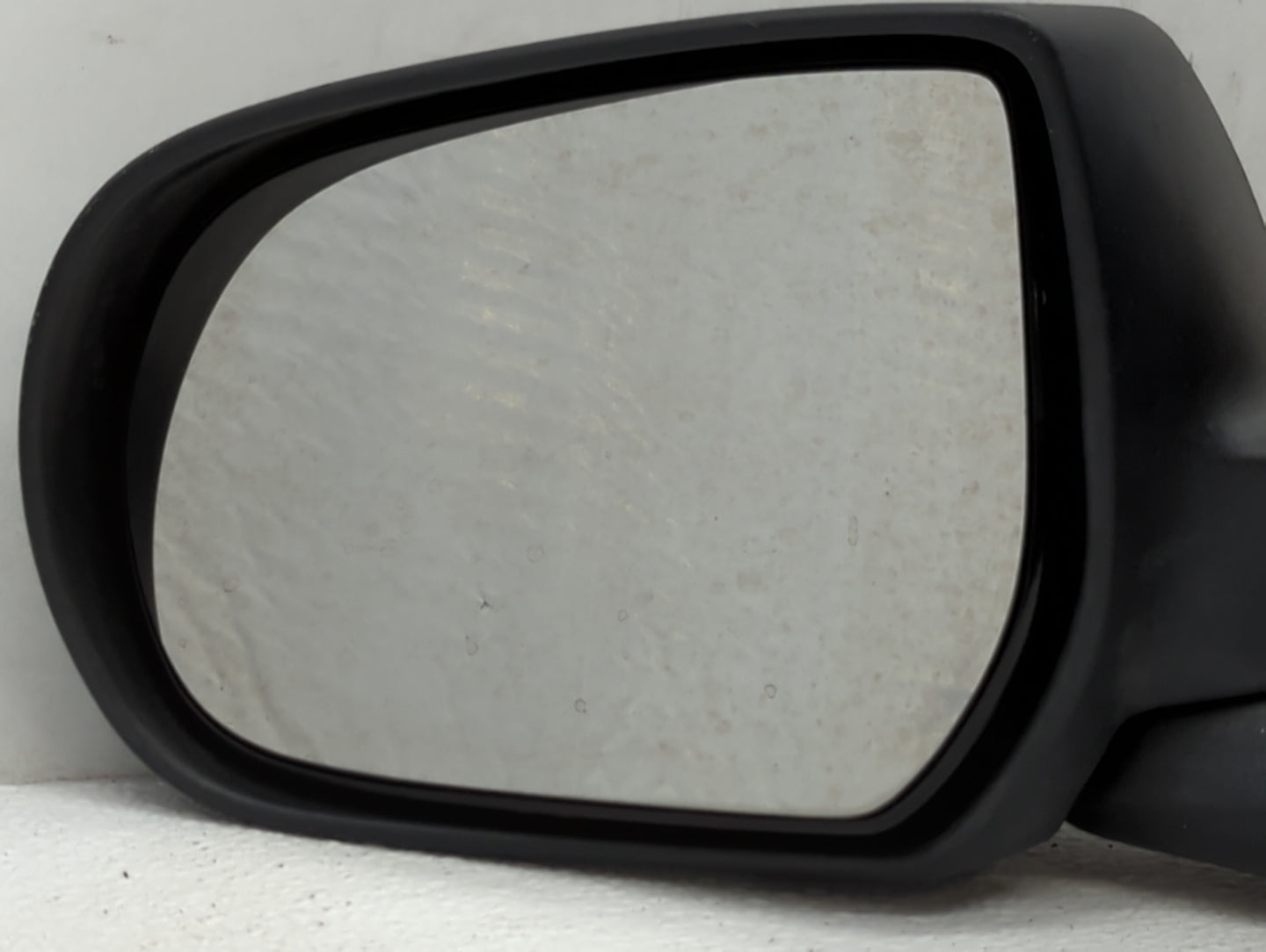 2001-2007 Ford Escape Driver Side View Mirror - Left Door Mirror OEM Used - Oemusedautoparts1.com