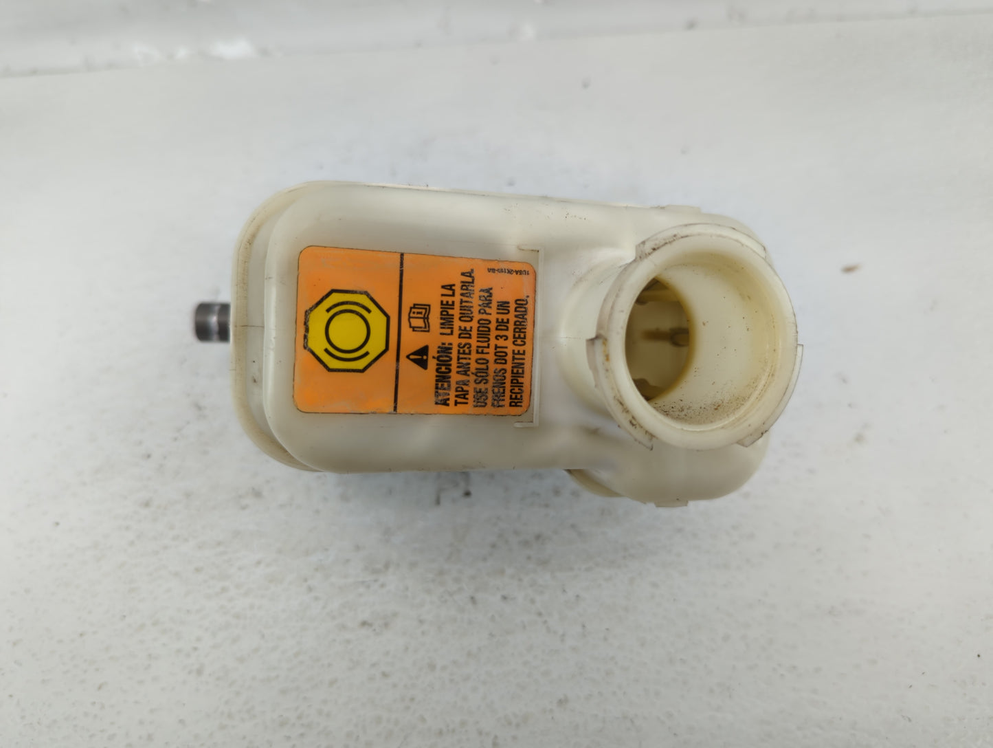 2005-2007 Ford Escape Brake Master Cylinder - Oemusedautoparts1.com