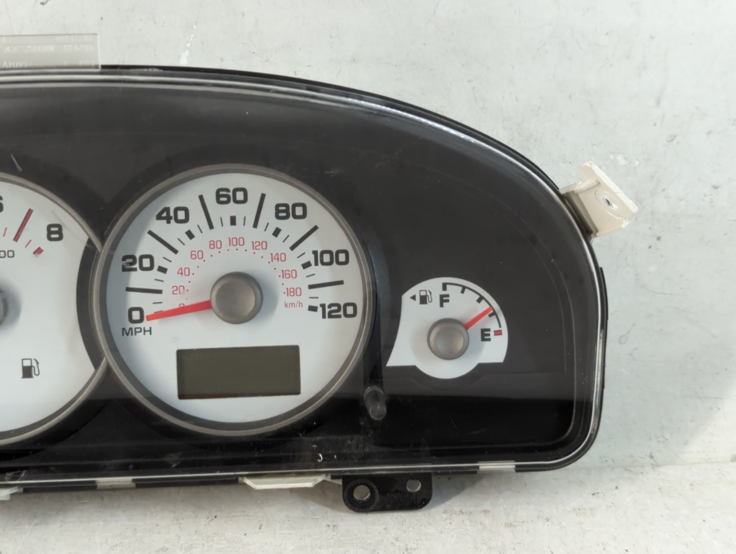 2005-2007 Ford Escape Instrument Cluster Speedometer Gauges P/N:5L8T-10849-AN Fits Fits 2005 2006 2007 OEM Used Auto Parts -