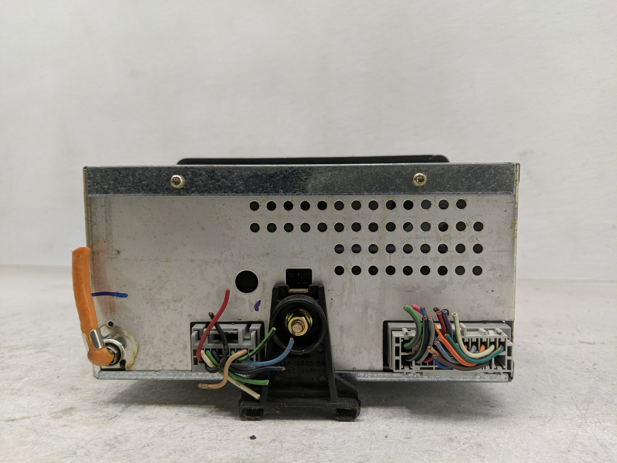 2004-2005 Ford Expedition Radio AM FM Cd Player Receiver Replacement P/N:4L1T-18C868-AB Fits Fits 2004 2005 OEM Used Auto Pa
