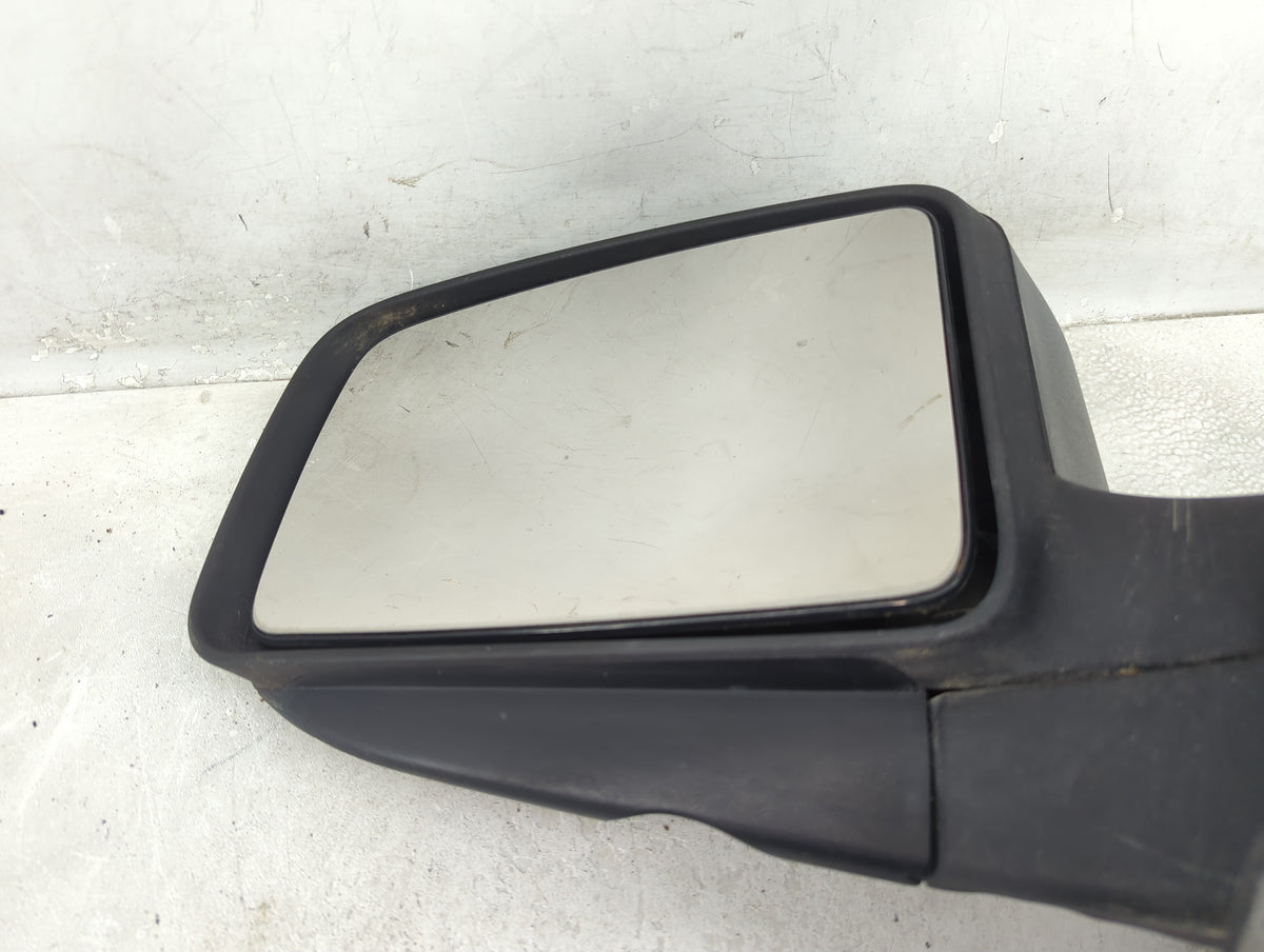 2005-2006 Ford Expedition Driver Side View Mirror - Left Door Mirror OEM Used - Oemusedautoparts1.com