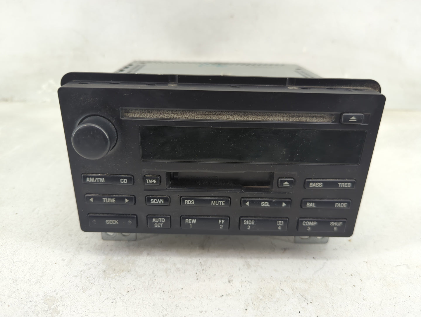 2005 Ford Expedition Radio AM FM Cd Player Receiver Replacement P/N:4L1T-18C868-AB Fits OEM Used Auto Parts - Oemusedautopar