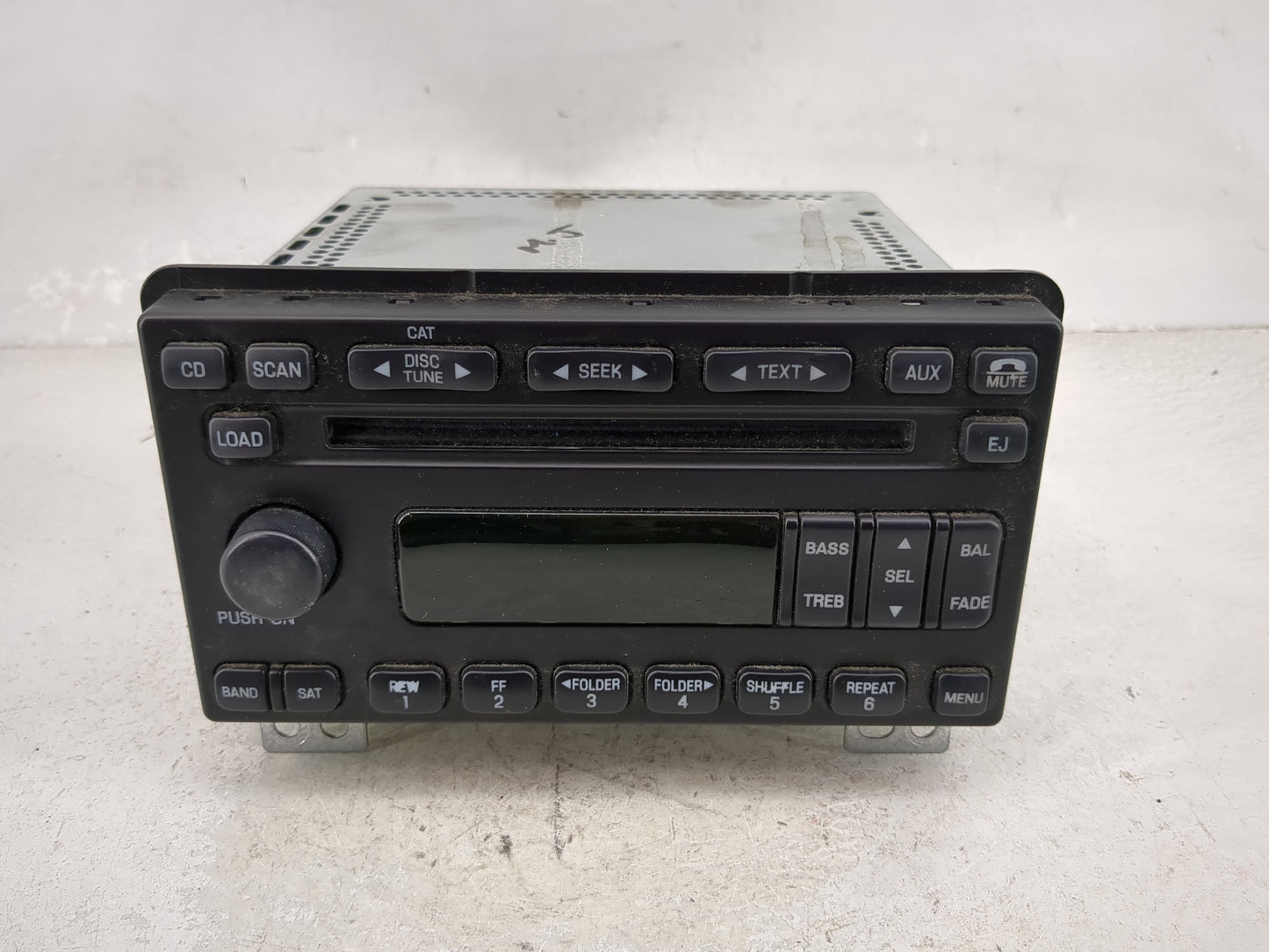 2003-2005 Ford Expedition Radio AM FM Cd Player Receiver Replacement P/N:5L1T-18C815-BC 5L1T-18C815-AA Fits Fits 2003 2004 2