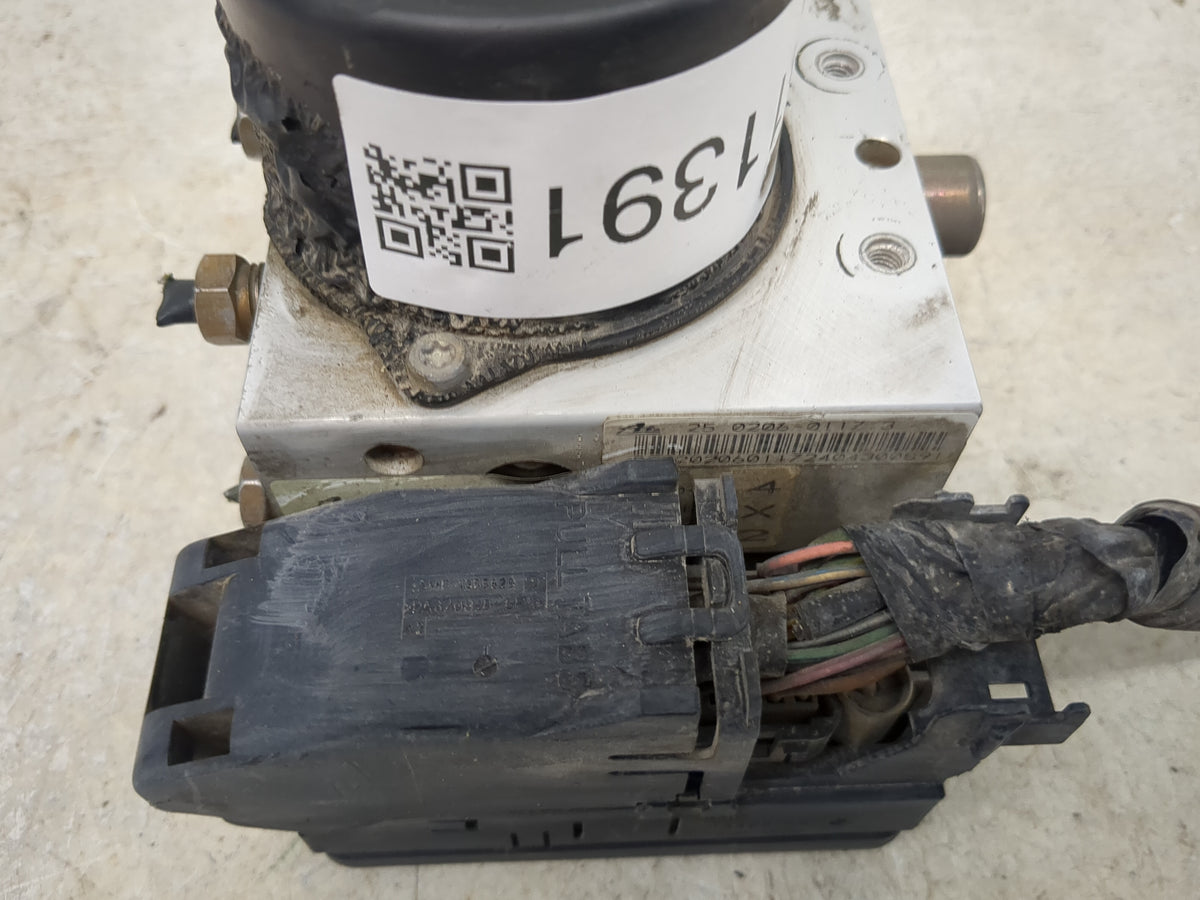 2005-2006 Ford Expedition Anti-Lock Brake ABS Pump Module Actuator OEM P/N:5L1T-2C219-AD 25.0206-01177.4 Fits Fits 2005 2006