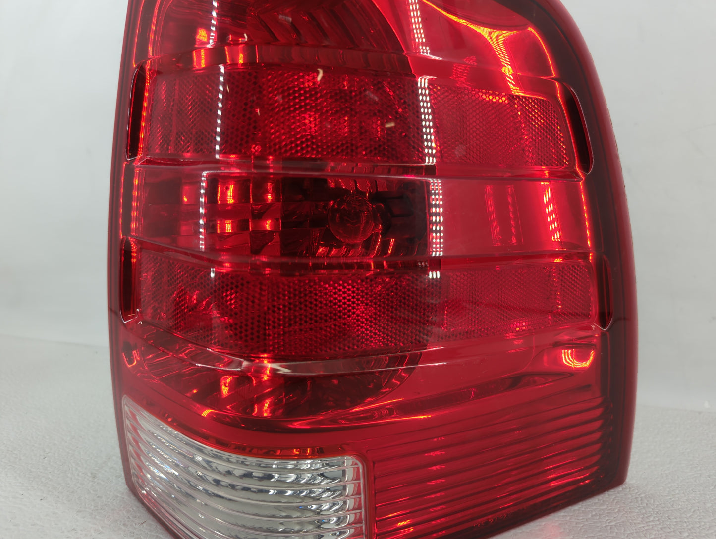 2003-2006 Ford Expedition Tail Light Assembly Driver Left OEM P/N:2L1X-13B504-A Fits Fits 2003 2004 2005 2006 OEM Used Auto 