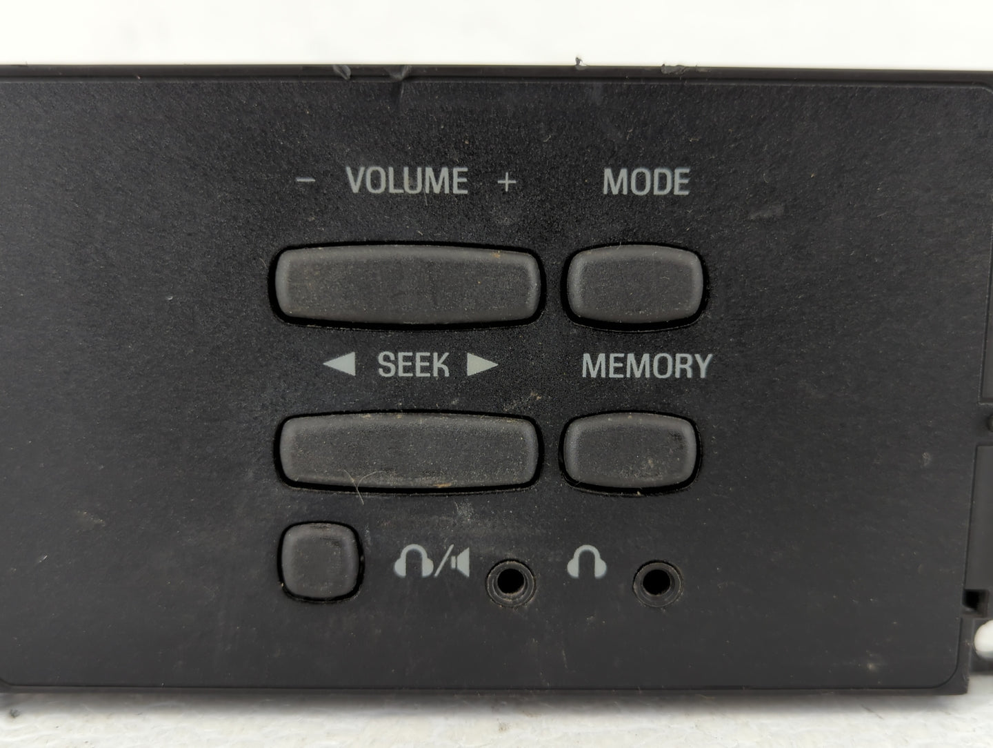 1999-2006 Ford Expedition Radio AM FM Cd Player Receiver Replacement Fits Fits 1999 2000 2001 2002 2003 2004 2005 2006 OEM U