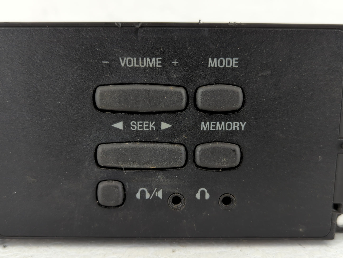 1999-2006 Ford Expedition Radio AM FM Cd Player Receiver Replacement Fits Fits 1999 2000 2001 2002 2003 2004 2005 2006 OEM U