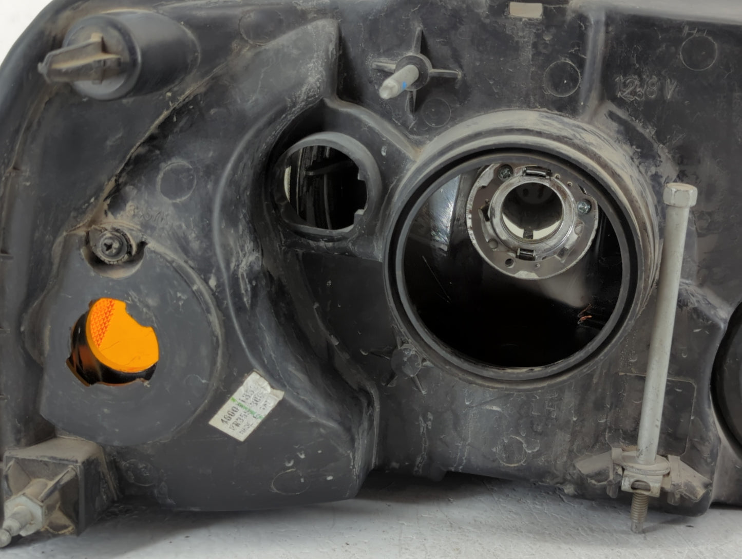 2005 Ford Expedition Driver Left Oem Head Light Headlight Lamp - Oemusedautoparts1.com