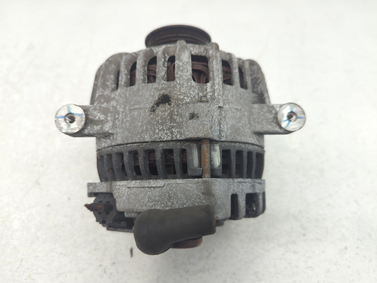 2005-2006 Ford Expedition Alternator Replacement Generator Charging Assembly Engine OEM Fits Fits 2005 2006 OEM Used Auto Pa