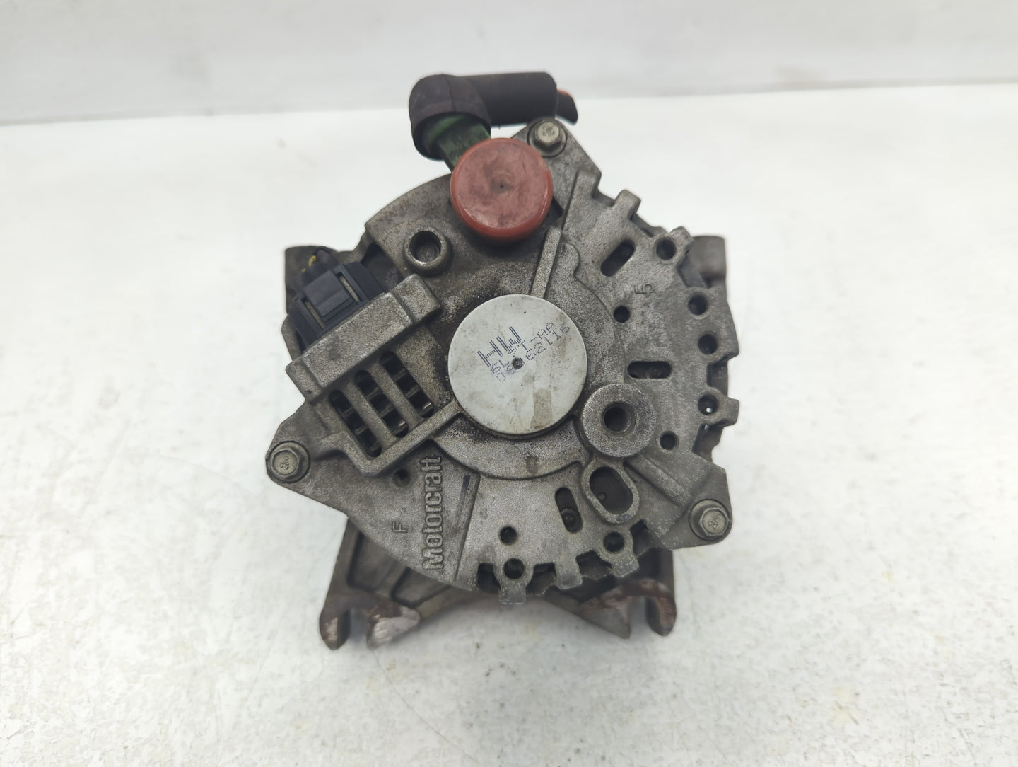 2005 Ford Expedition Alternator Replacement Generator Charging Assembly Engine OEM P/N:62116 6L7T-AA Fits OEM Used Auto Part