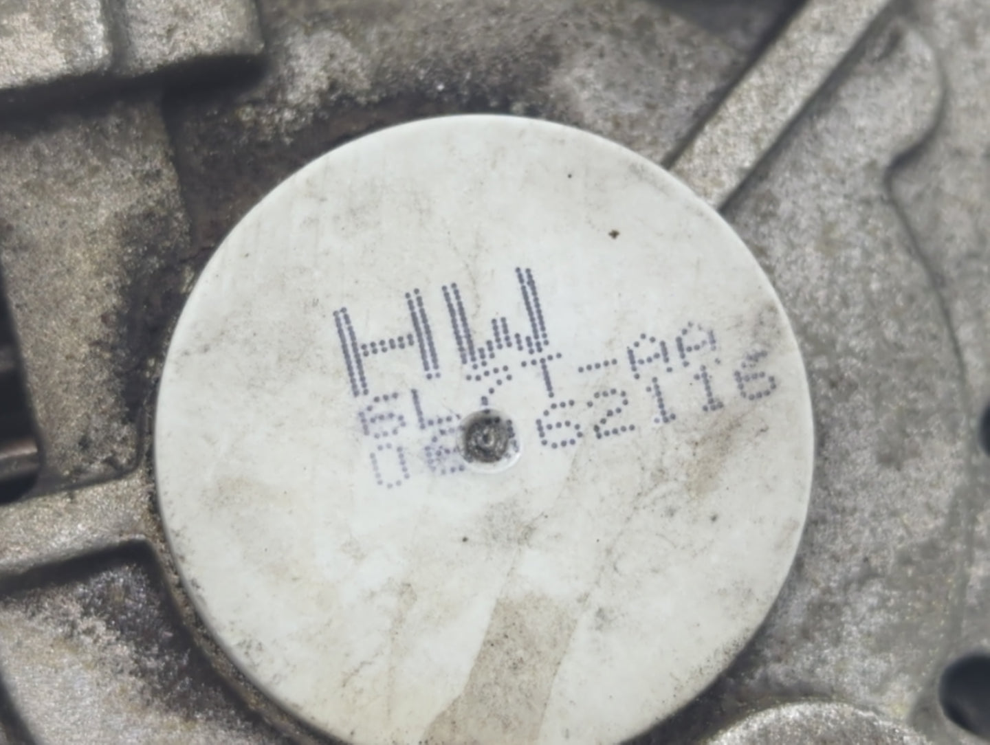 2005 Ford Expedition Alternator Replacement Generator Charging Assembly Engine OEM P/N:62116 6L7T-AA Fits OEM Used Auto Part