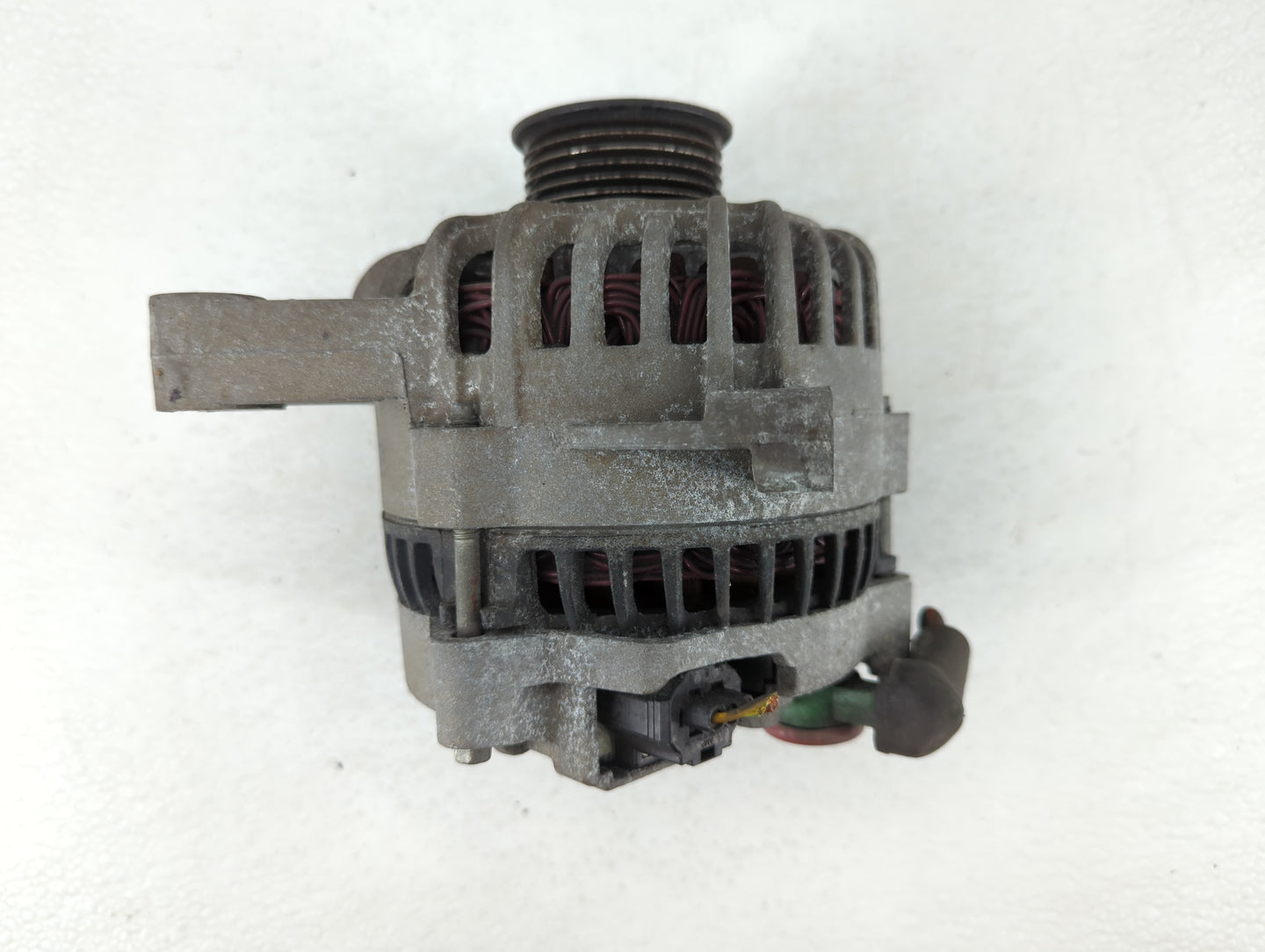 2005 Ford Expedition Alternator Replacement Generator Charging Assembly Engine OEM P/N:5L7T-CB Fits OEM Used Auto Parts - Oe