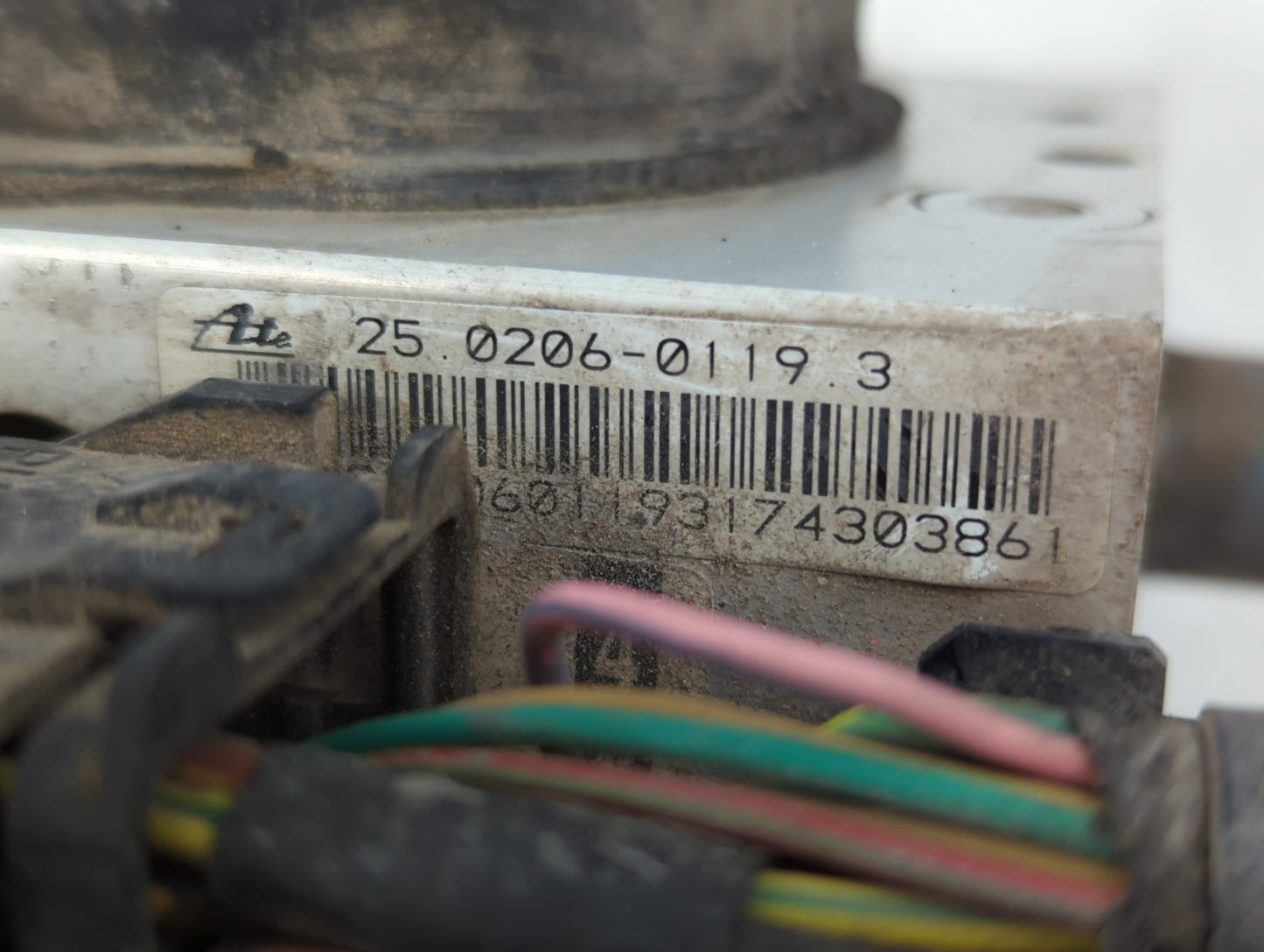 2005 Ford Expedition ABS Pump Control Module Replacement P/N:601193174303861 0206-0119 Fits OEM Used Auto Parts - Oemusedaut