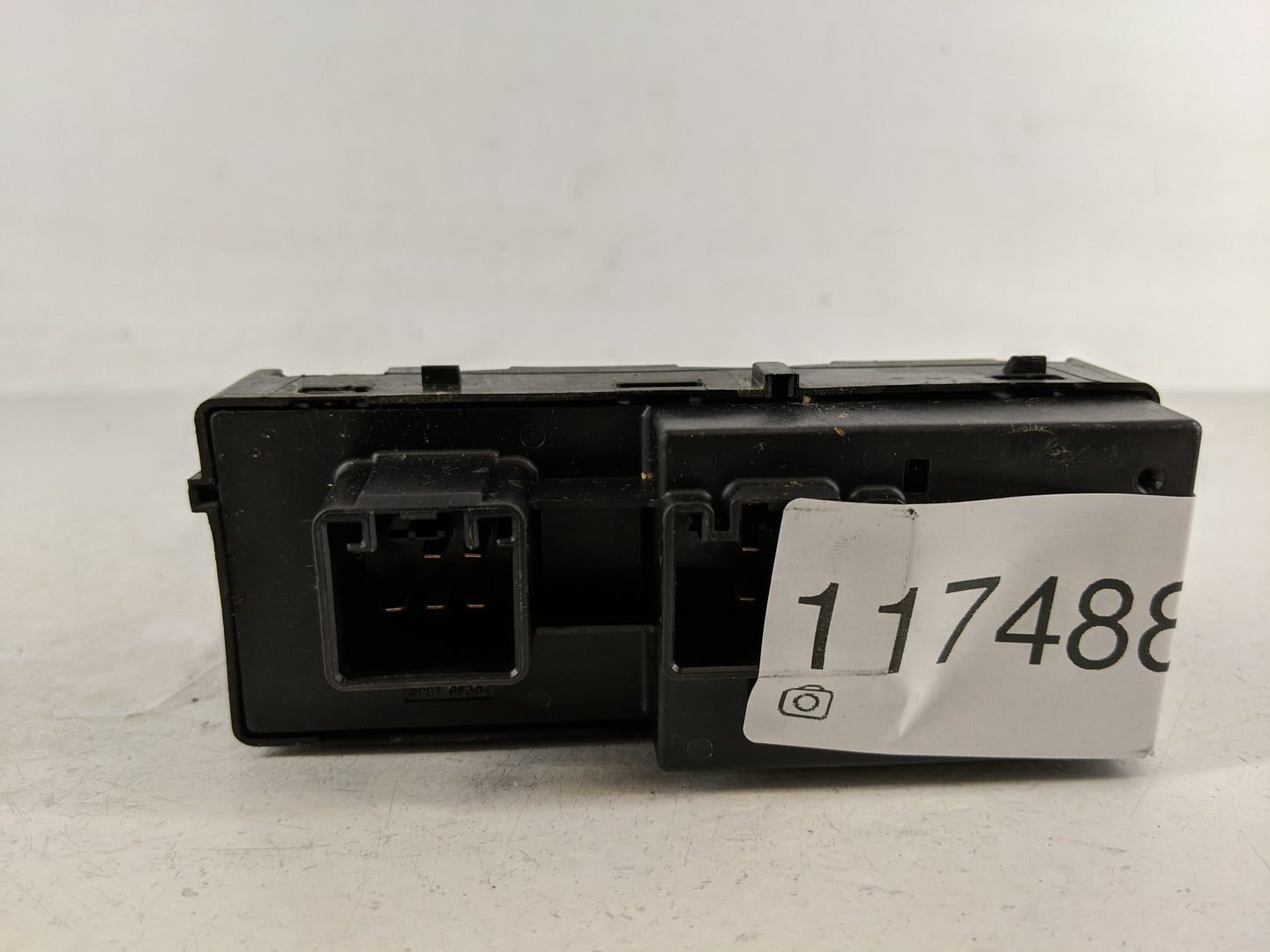 2004-2005 Ford Explorer Master Power Window Switch Replacement Driver Side Left Fits Fits 2004 2005 2006 2007 OEM Used Auto 