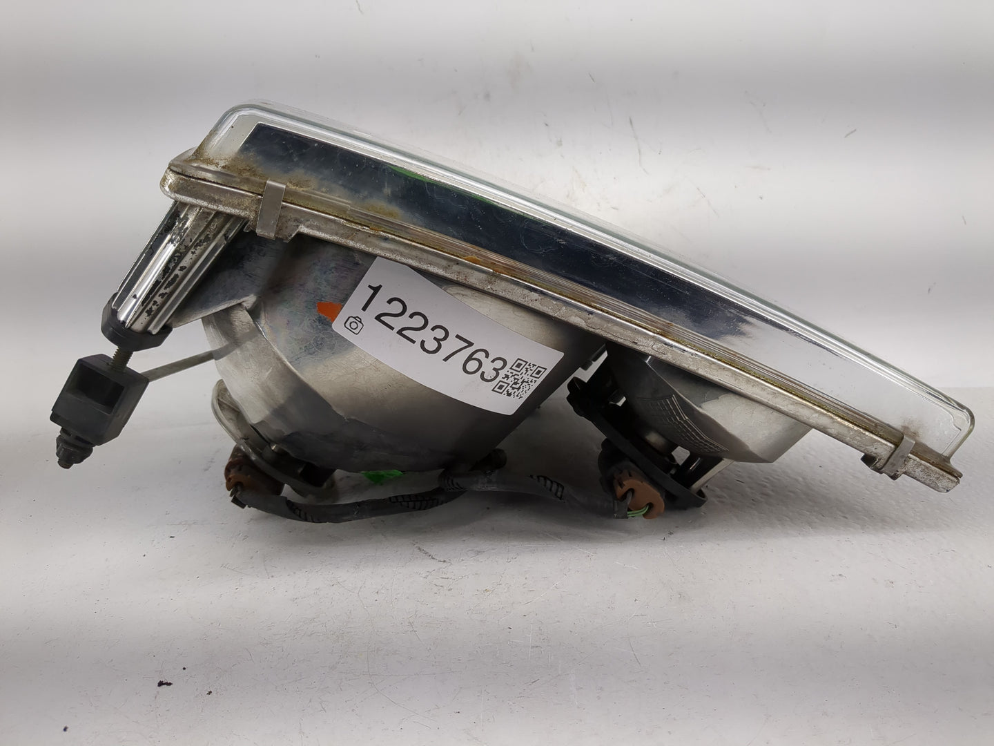 2002-2005 Ford Explorer Passenger Right Oem Head Light Headlight Lamp - Oemusedautoparts1.com
