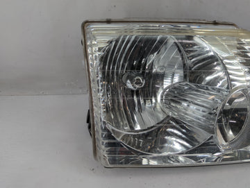 2002-2005 Ford Explorer Passenger Right Oem Head Light Headlight Lamp