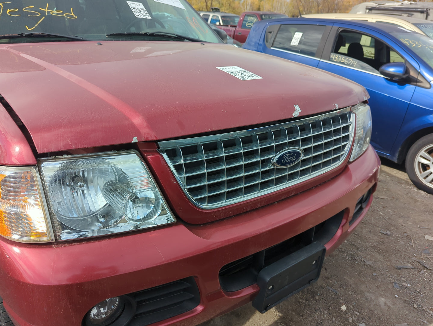 2002-2005 Ford Explorer Front Grille Bumper Not Included 1227271 - Oemusedautoparts1.com