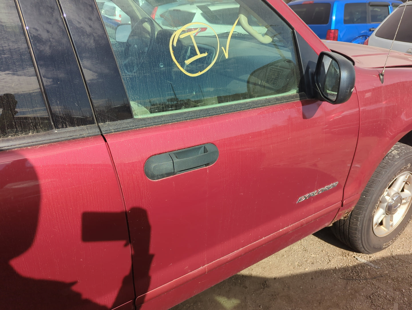 2002-2005 Ford Explorer Passenger Front Door Oem - Oemusedautoparts1.com
