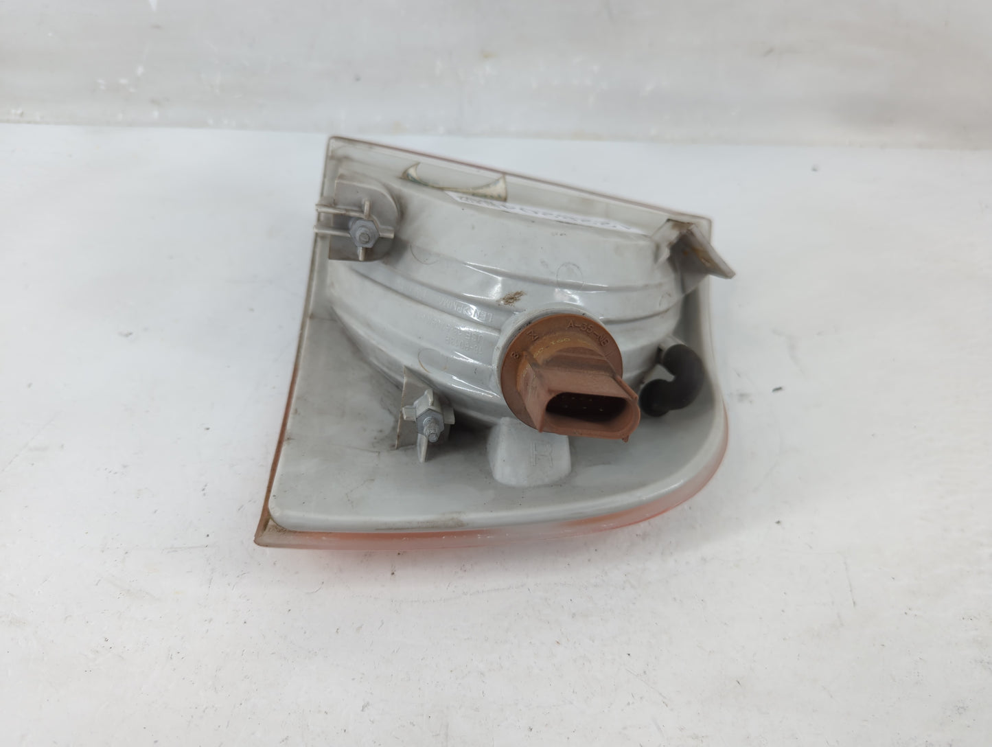 2004-2005 Ford Explorer Passenger Right Oem Front Light Lamp - Oemusedautoparts1.com