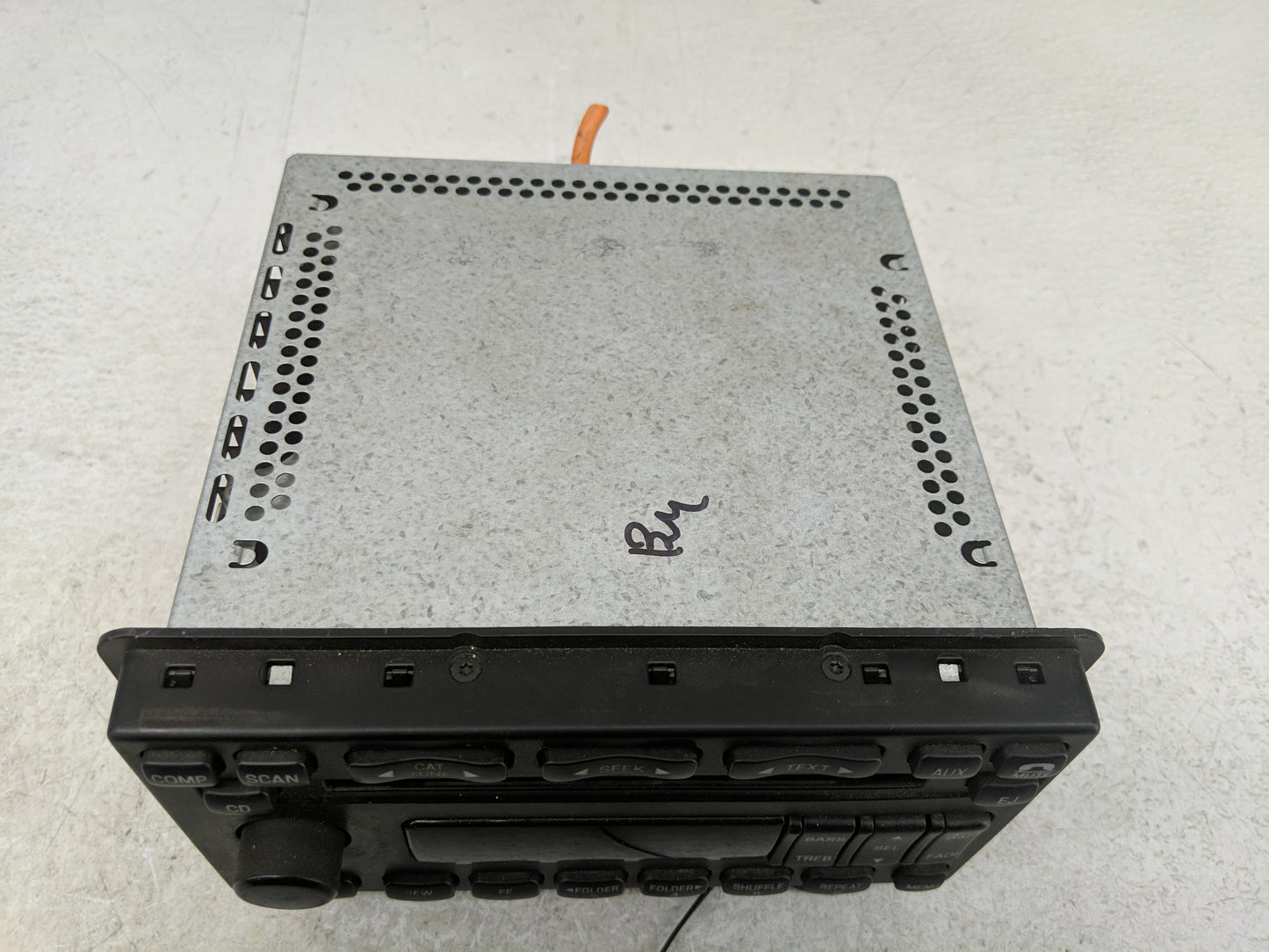 2005 Ford Explorer Radio AM FM Cd Player Receiver Replacement P/N:5L2T-18C869-AD Fits OEM Used Auto Parts - Oemusedautoparts