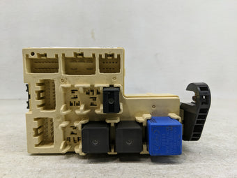 compare product 2002-2010 Ford Explorer Fusebox Fuse Box Panel Relay Module Fits Fits 2002 2003 2004 2005 2006 2007 2008 2009 2010 OEM Used Auto Parts