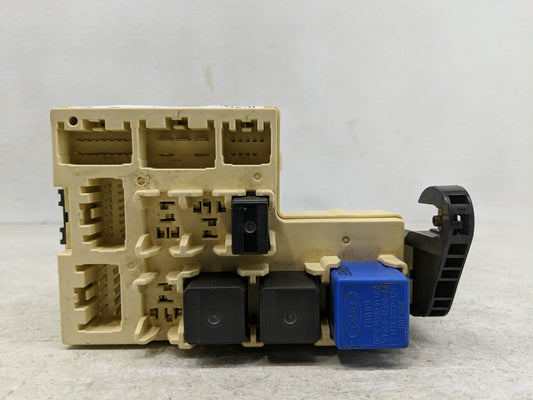 2002-2010 Ford Explorer Fusebox Fuse Box Panel Relay Module Fits Fits 2002 2003 2004 2005 2006 2007 2008 2009 2010 OEM Used 