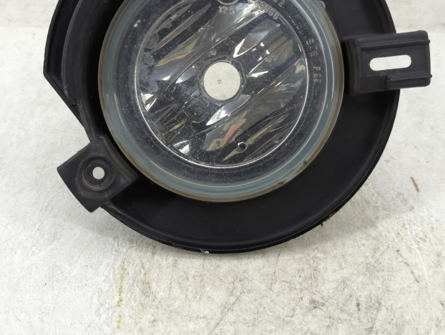 2002-2005 Ford Explorer Driver Left Oem Fog Light Lamp - Oemusedautoparts1.com