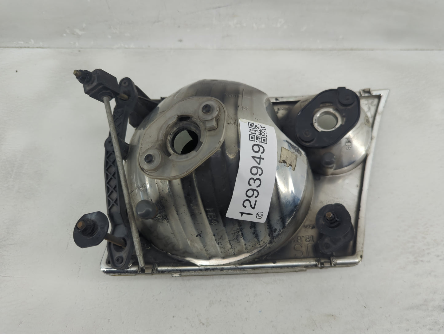 2002-2005 Ford Explorer Passenger Right Oem Head Light Headlight Lamp - Oemusedautoparts1.com