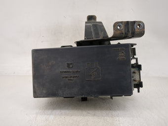compare product 2001-2005 Ford Explorer Fusebox Fuse Box Panel Relay Module P/N:ZL5T-14A075-AA Fits Fits 2001 2002 2003 2004 2005 OEM Used Auto Parts