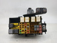 2001-2005 Ford Explorer Fusebox Fuse Box Panel Relay Module P/N:ZL5T-14A075-AA Fits Fits 2001 2002 2003 2004 2005 OEM Used A