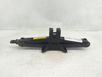 compare product 2005 Ford Explorer Spare Scissor Car Jack 1390166