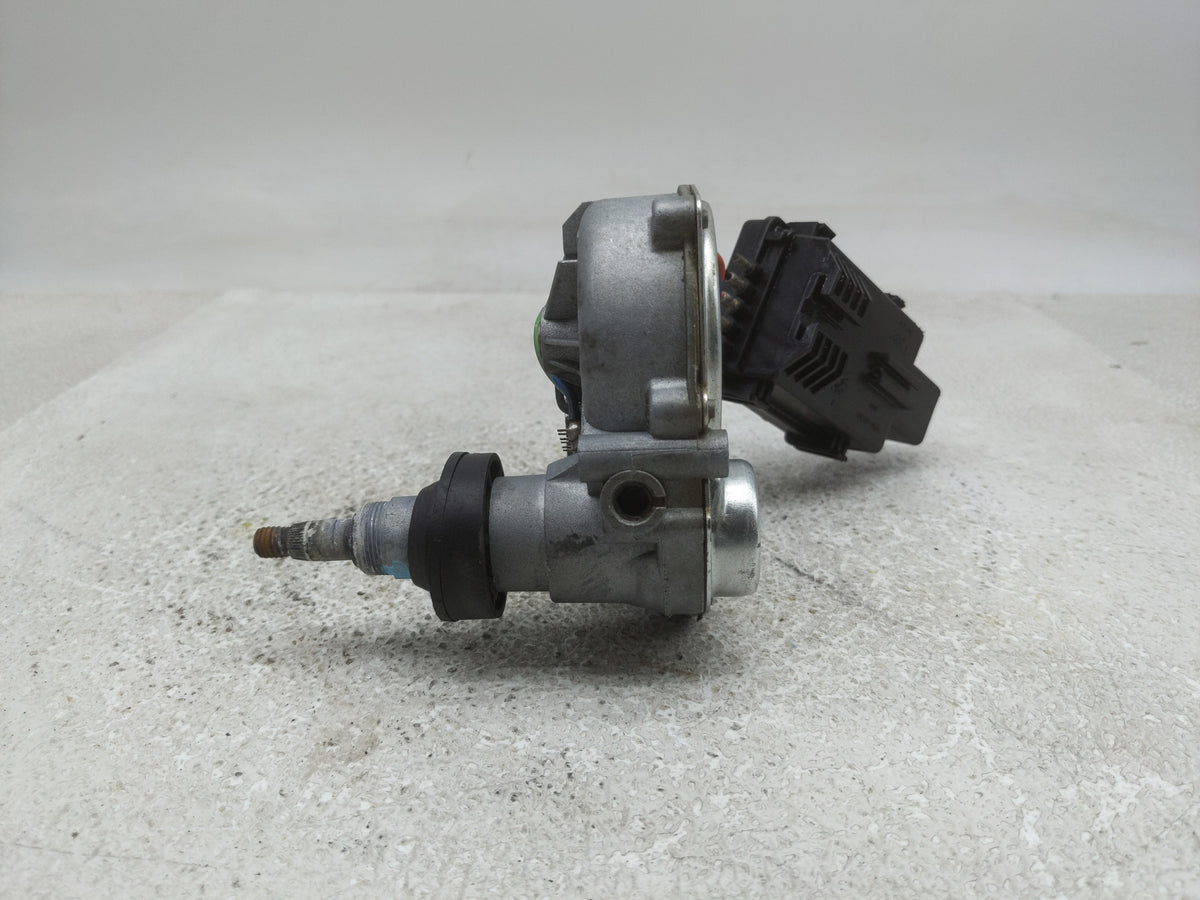 2002-2005 Ford Explorer Front Windshield Wiper Motor P/N:53017276 Fits Fits 2002 2003 2004 2005 OEM Used Auto Parts - Oemuse