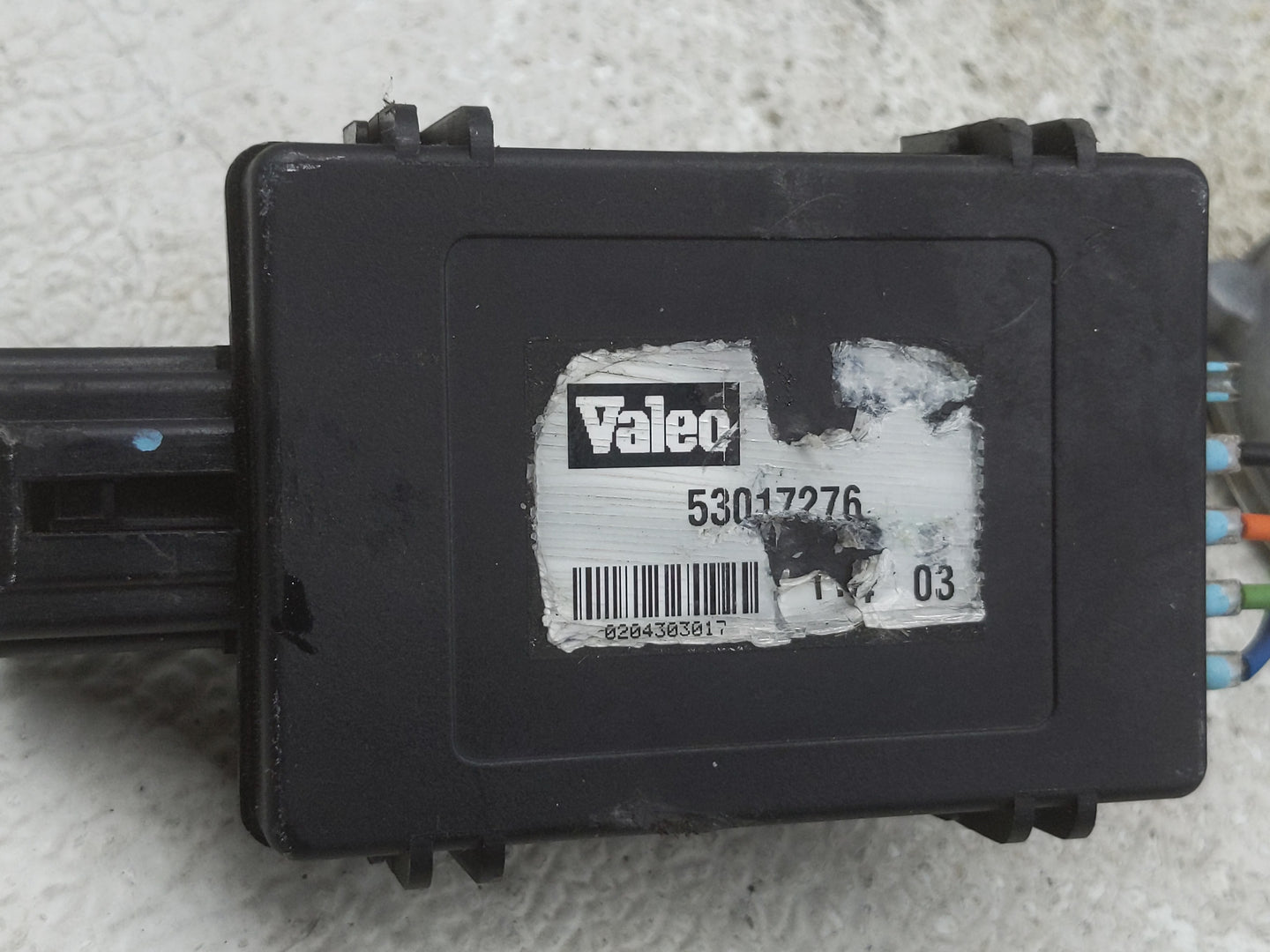 2002-2005 Ford Explorer Front Windshield Wiper Motor P/N:53017276 Fits Fits 2002 2003 2004 2005 OEM Used Auto Parts - Oemuse