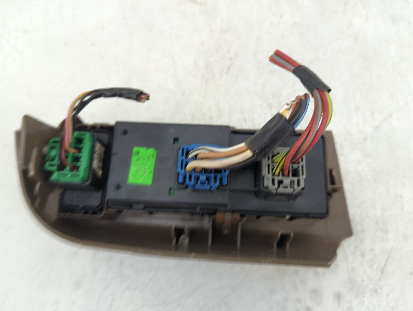 2004-2005 Ford Explorer Master Power Window Switch Replacement Driver Side Left Fits Fits 2004 2005 2006 2007 OEM Used Auto 