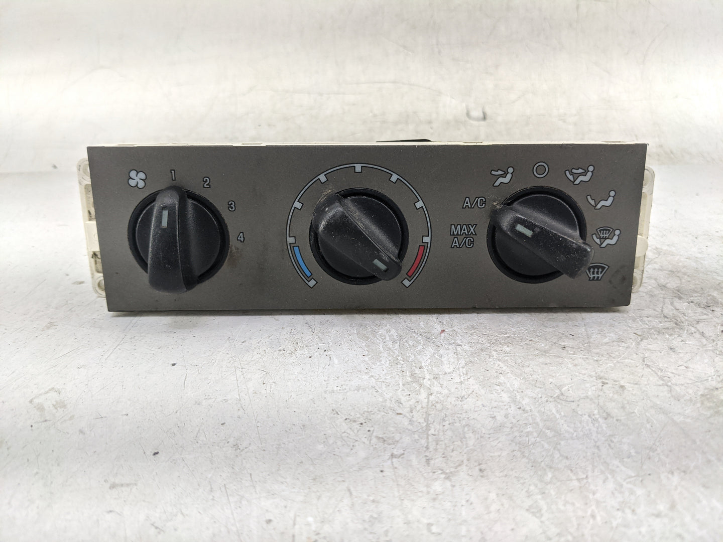 2003-2005 Ford Explorer Climate Control Module Temperature AC/Heater Replacement Fits Fits 2003 2004 2005 OEM Used Auto Part