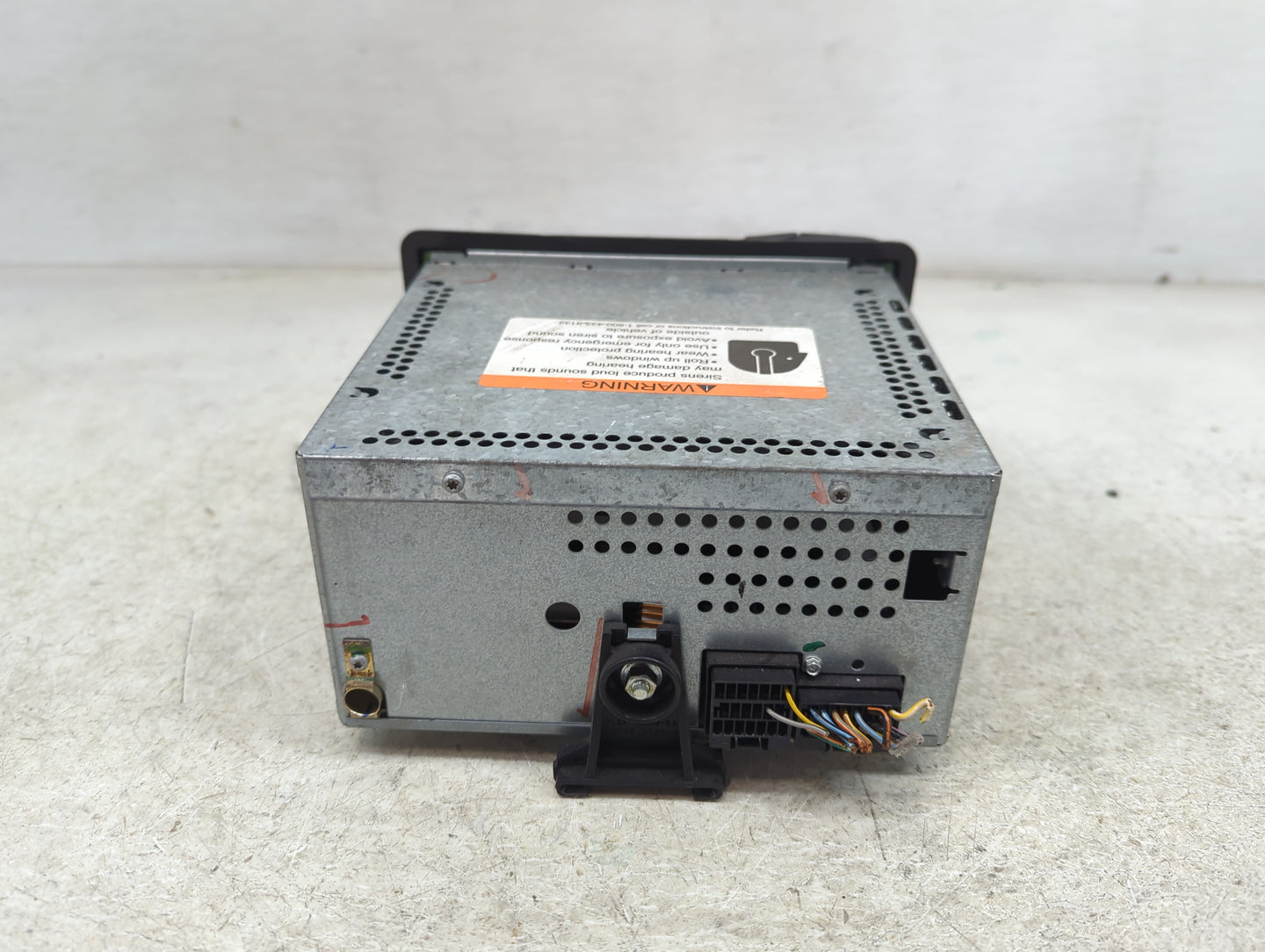 2004-2005 Ford Explorer Radio AM FM Cd Player Receiver Replacement P/N:5L2T-18C869-AD Fits Fits 2001 2002 2003 2004 2005 OEM