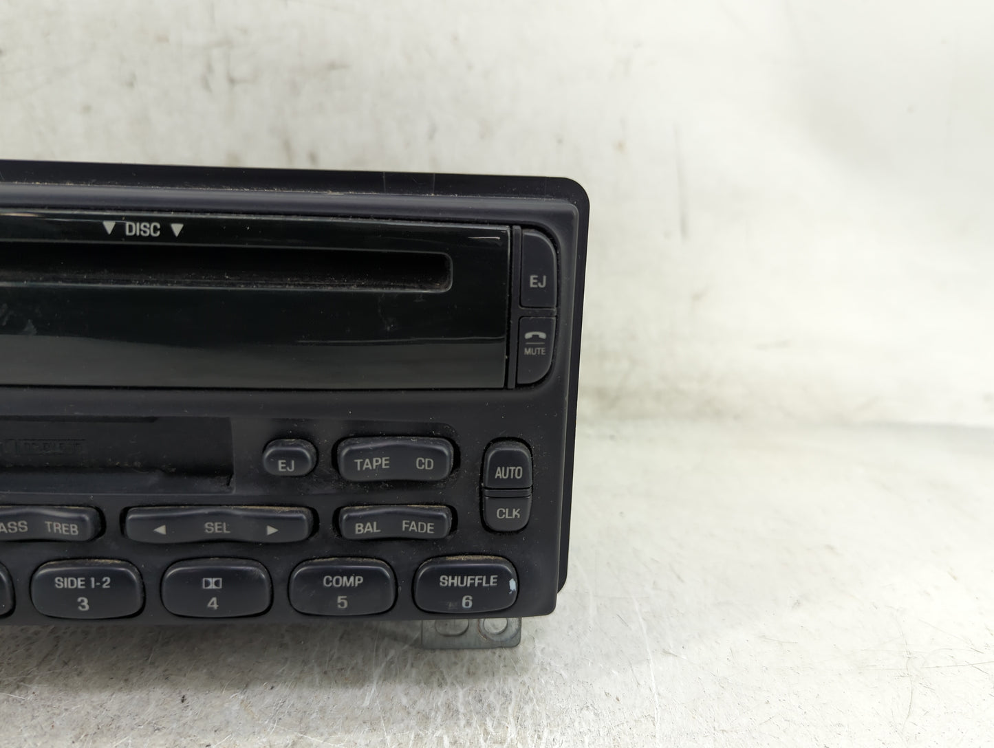 2002-2005 Ford Explorer Radio AM FM Cd Player Receiver Replacement P/N:4L2T-18C868-DA Fits Fits 2001 2002 2003 2004 2005 OEM