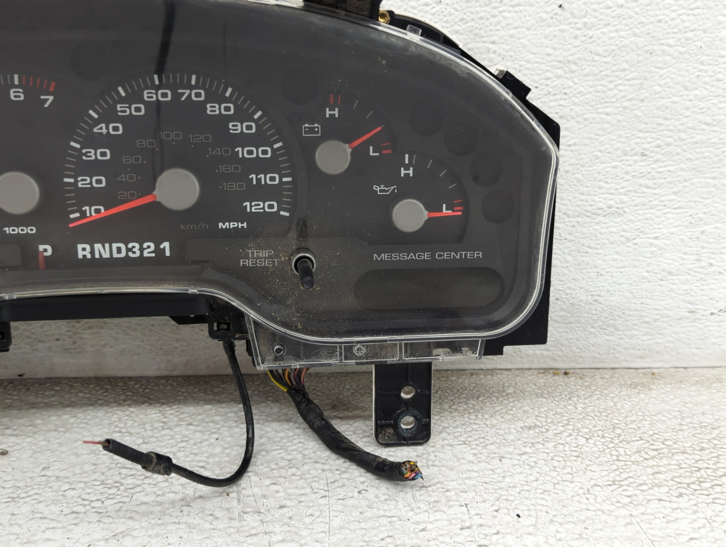 2004-2005 Ford Explorer Instrument Cluster Speedometer Gauges P/N:4L2T-10849-CK Miles: Fits Fits 2004 2005 OEM Used Auto Par